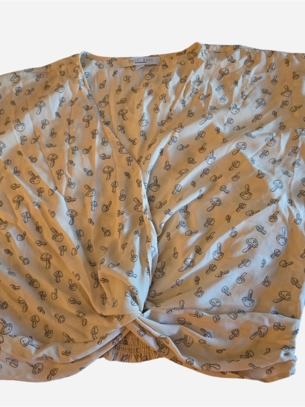 Sweet Rain Mushroom Print Twist Front Crop Top | Cottagecore Cap Sleeve Blouse L